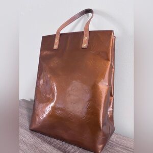 Louis Vuitton Vernis Tote MM